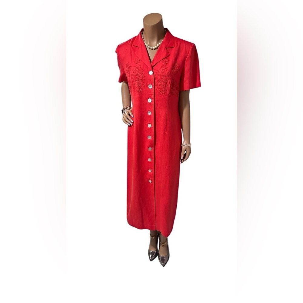 Elegant Red Button-Down Dress☑️ - Picture 3 of 13